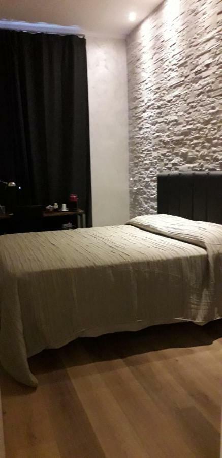 A 2 Passi Da Acomodação com café da manhã Foggia Exterior foto